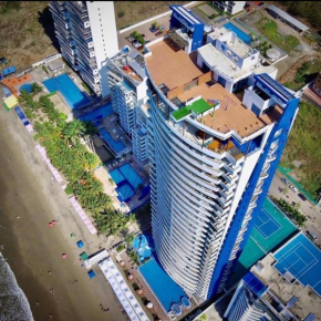 Grand Diamond Beach lujoso departamento frente al mar